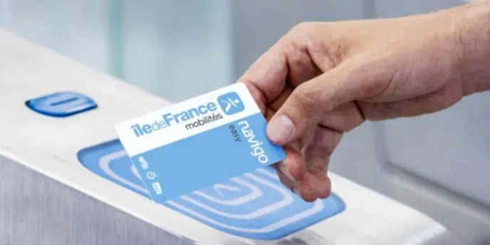 Paris Metro Tickets Guide