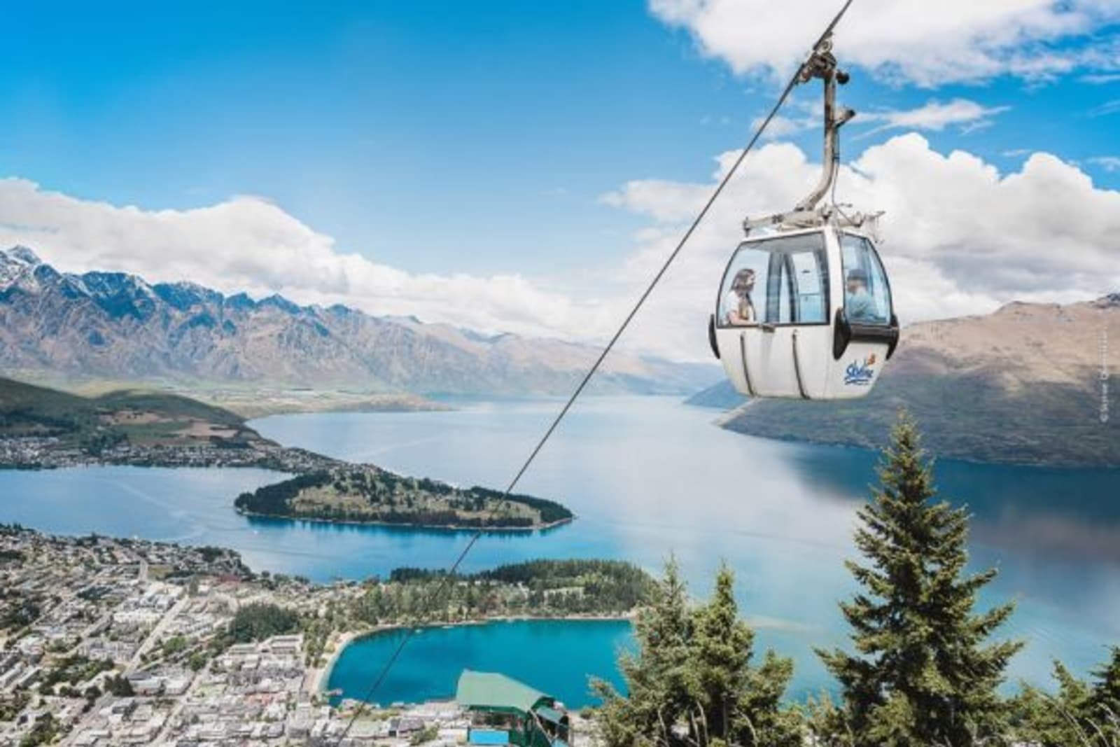 Queenstown Travel Guide