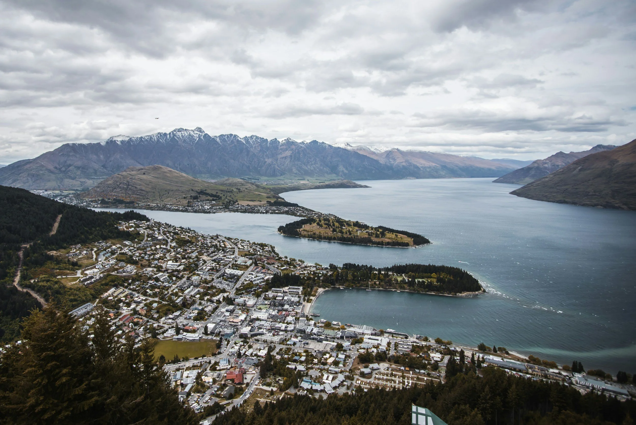 Queenstown Travel Guide