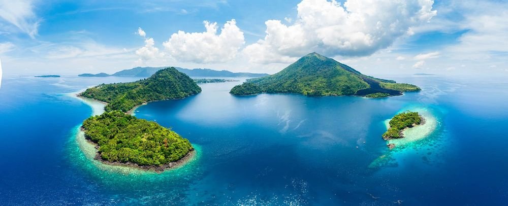 Banda Islands Travel Guide